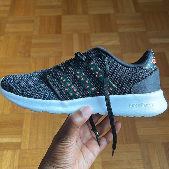 Brand new Adidas cloudfoam women size 6.5 - Picture 7 of 7